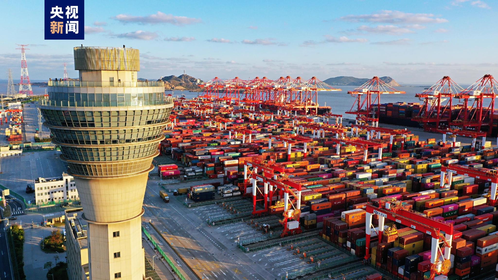 上海港7月集裝箱吞吐量超430萬標準箱 創歷史同期新高
